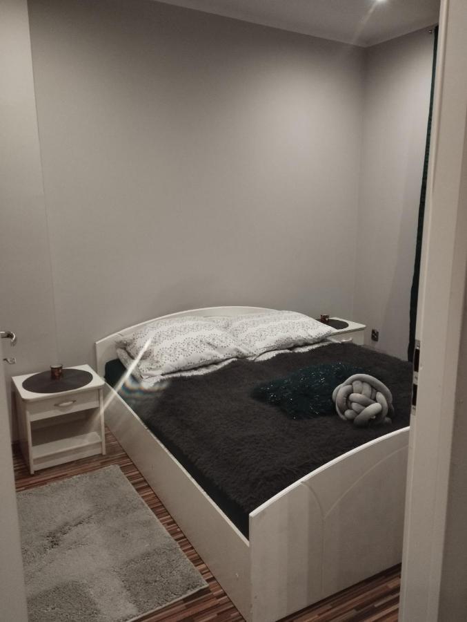 Apartament Rycerska Walbrzych Bagian luar foto